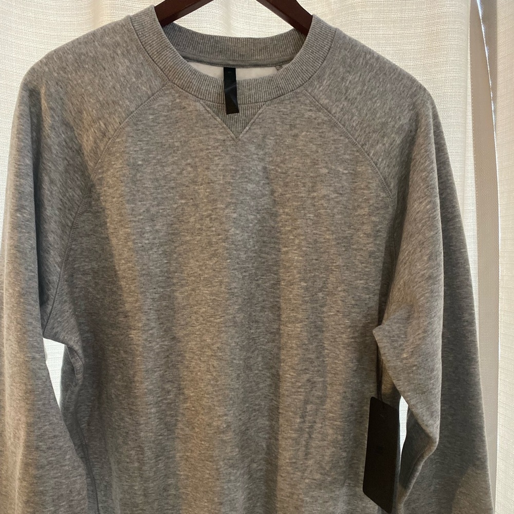 Fabletics sweatshirt